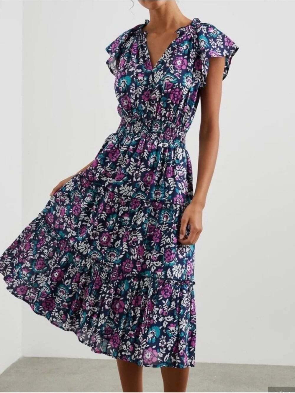 Rails Amellia Woodblock Floral Tiered Midi Dress Small Smocked Ruffle Blue